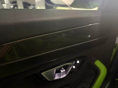 2021 Lamborghini URUS photo 8
