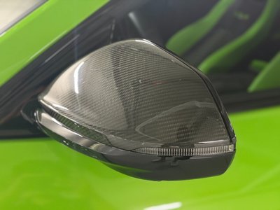 2021 Lamborghini URUS thumbnail 16