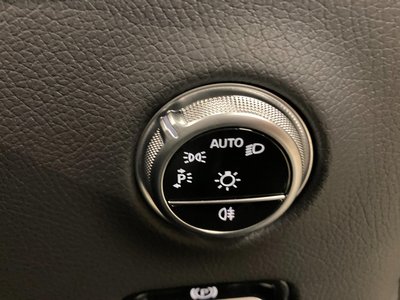 2024 Mercedes-BENZ GLC — миниатюра 23