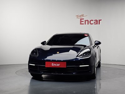 PORSCHE PANAMERA - 2