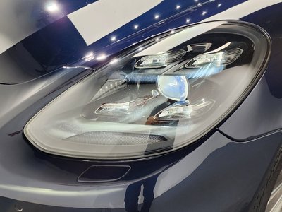 PORSCHE PANAMERA - 9