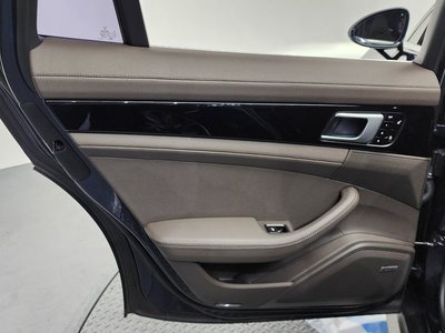 2018 Porsche PANAMERA thumbnail 15