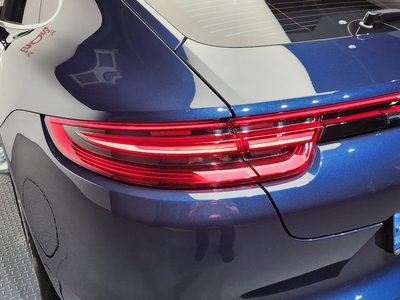 PORSCHE PANAMERA - 10