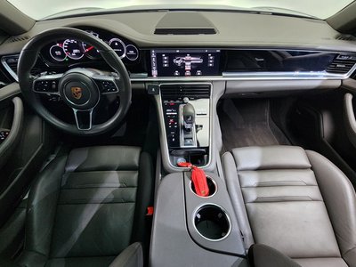 PORSCHE PANAMERA - 5