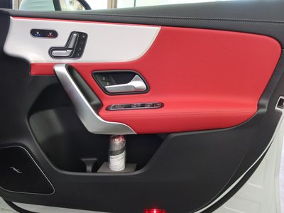 صورة مصغرة 34 لـ 2023 Mercedes-BENZ A-CLASS AMG