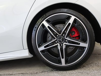 صورة مصغرة 18 لـ 2023 Mercedes-BENZ A-CLASS AMG