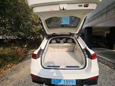 MERCEDES-BENZ EQS SUV - 9