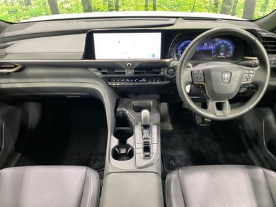2023 Toyota CROWN CROSSOVER 照片 2