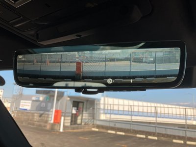 LAND ROVER DEFENDER - 9