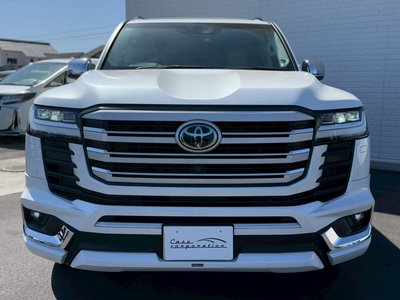 TOYOTA LAND CRUISER 300 - 10