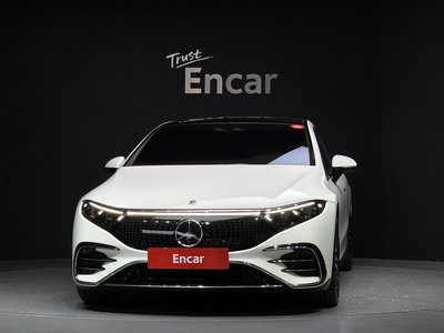 MERCEDES-BENZ EQS - 2