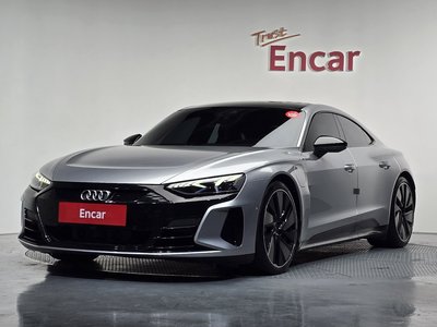 AUDI E-TRON GT - 1