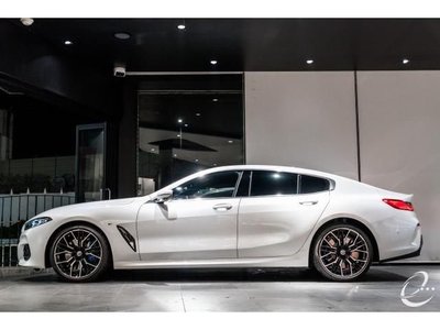 BMW 8 SERIES - 8