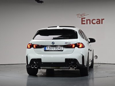 2025 BMW 1 SERIES 照片 4