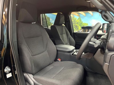 TOYOTA LAND CRUISER 250 - 9
