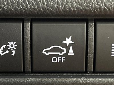TOYOTA LAND CRUISER 250 - 7