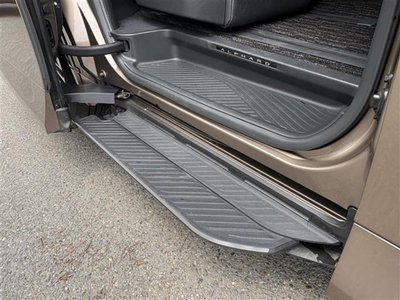 2025 Toyota ALPHARD 缩略图 30