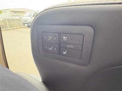 2025 Toyota ALPHARD 缩略图 36