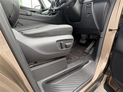 2025 Toyota ALPHARD 缩略图 16