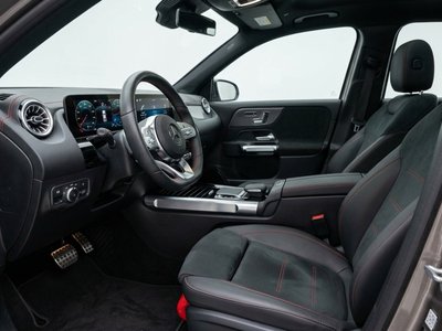 2025 Mercedes-BENZ EQB photo 10