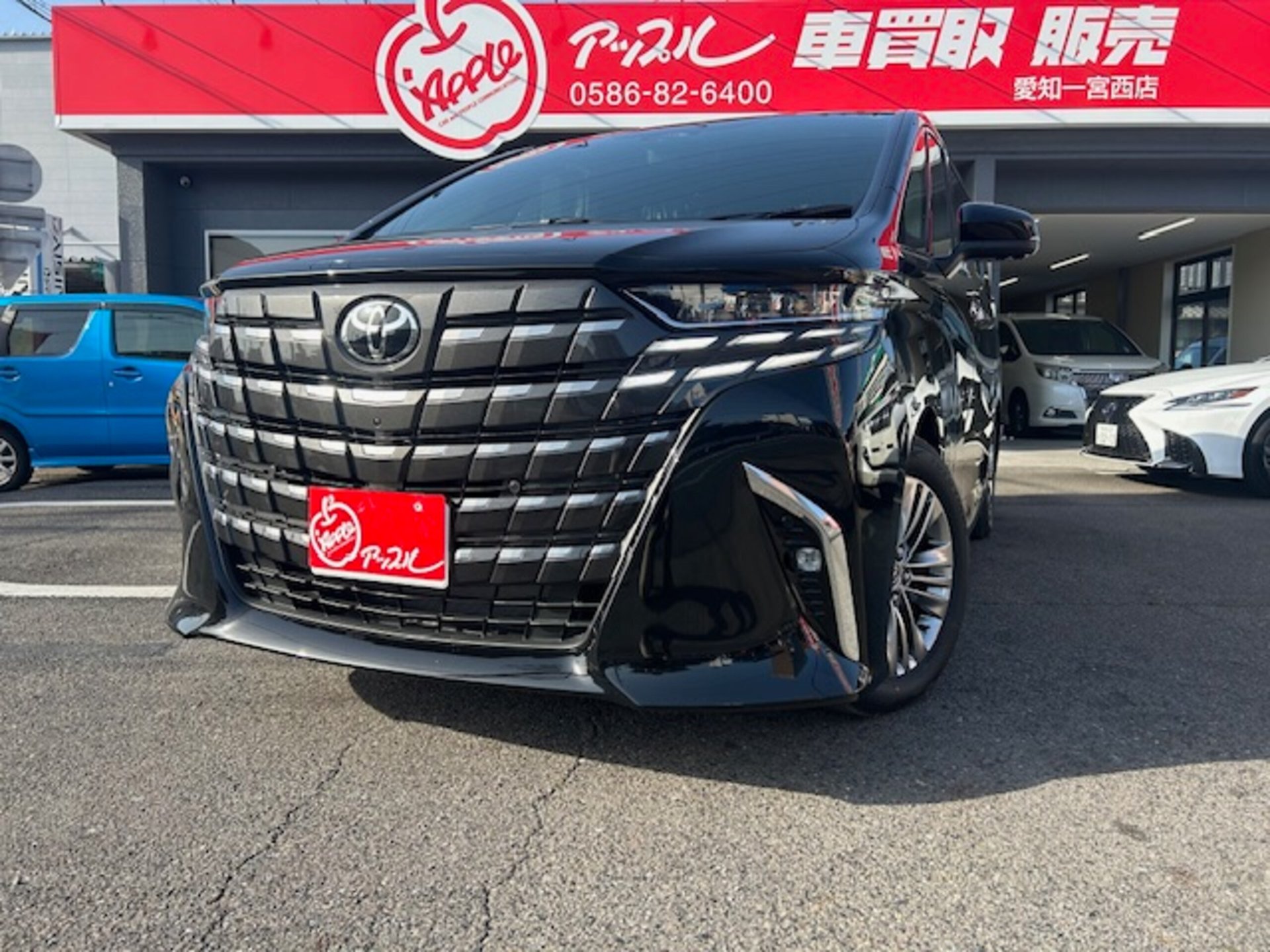 TOYOTA ALPHARD - View 1