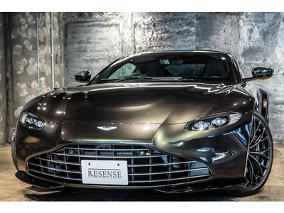 ASTON MARTIN VANTAGE - 4
