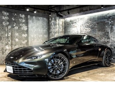 ASTON MARTIN VANTAGE - 6