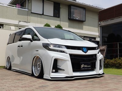 2022 Toyota ALPHARD — фото 7