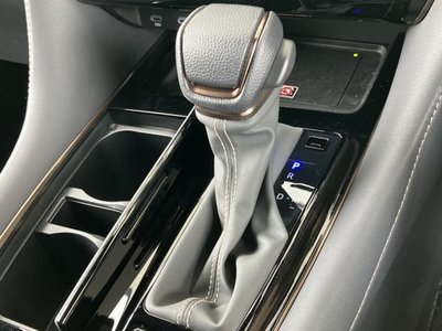 2025 TOYOTA ALPHARD — миниатюра 18