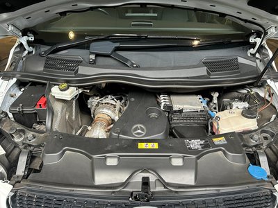 صورة 7 لـ 2024 Mercedes-BENZ V-CLASS