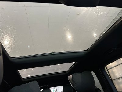2024 Mercedes-BENZ V-CLASS thumbnail 35