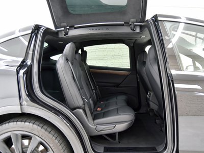 صورة مصغرة 12 لـ 2018 Tesla MODEL X