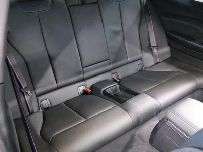 BMW M2 COMPETITION - 9