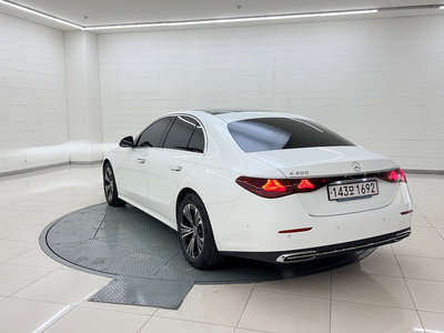 MERCEDES-BENZ E-CLASS - 2