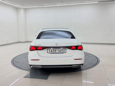 MERCEDES-BENZ E-CLASS - 3