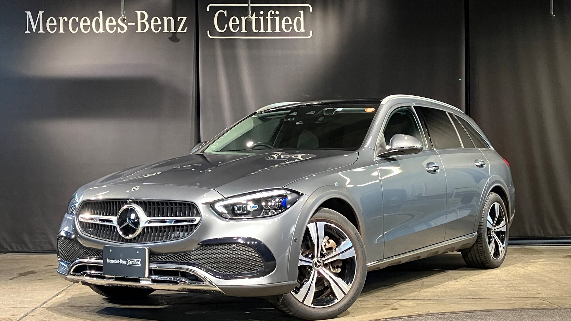 MERCEDES-BENZ C-CLASS ALL-TERRAIN - View 1