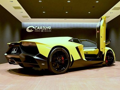 LAMBORGHINI AVENTADOR ROADSTER - 5