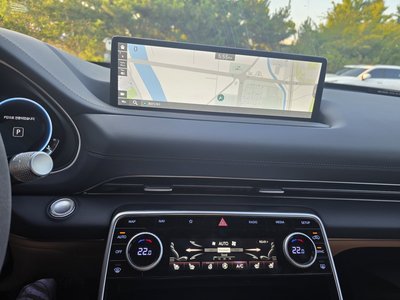 2023 Genesis GV80 thumbnail 11