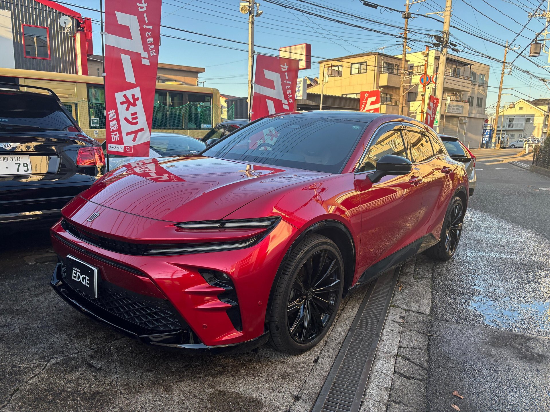 TOYOTA CROWN SPORT - View 1