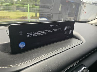 2020 Genesis GV80 — миниатюра 12