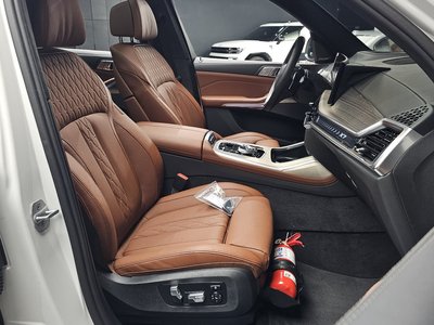 صورة مصغرة 16 لـ 2025 BMW X7