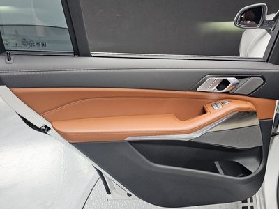 صورة مصغرة 15 لـ 2025 BMW X7