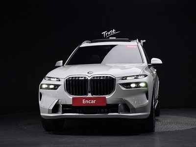 2025 BMW X7 照片 3