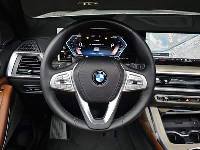 صورة مصغرة 18 لـ 2025 BMW X7