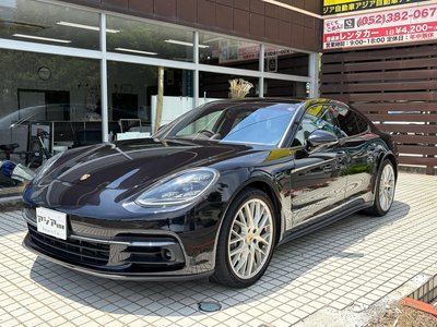 PORSCHE PANAMERA - 3