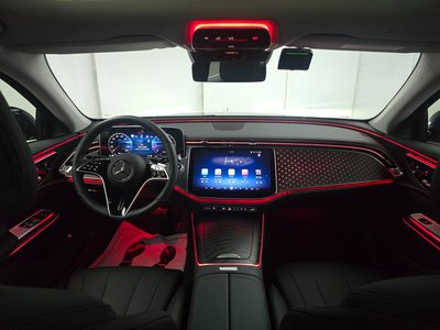 MERCEDES-BENZ E-CLASS - 4