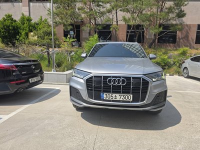 2021 AUDI Q7 — фото 2