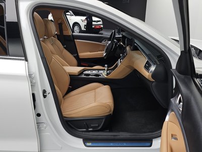 2021 Genesis THE NEW G70 缩略图 12
