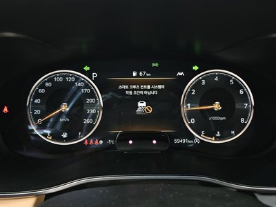 صورة 8 لـ 2021 Genesis THE NEW G70