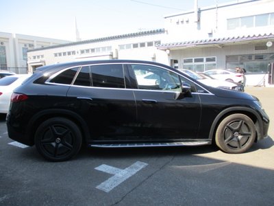 MERCEDES-BENZ EQE - 7